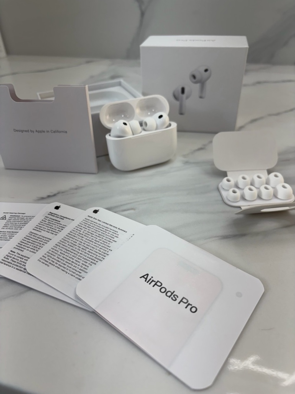 Apple AirPods Pro 3 (BRAND NEW)